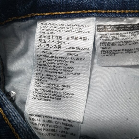 Levi's 315 Ladies Size W28 / L32 Medium Wash Shaping Bootcut Jeans - Picture 6 of 16